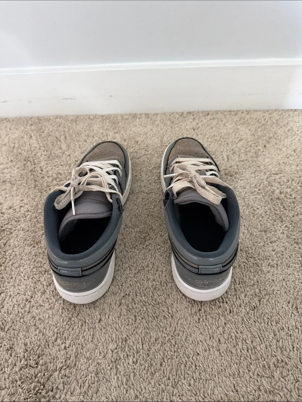 Nike Air Jordan 1 Low SE 